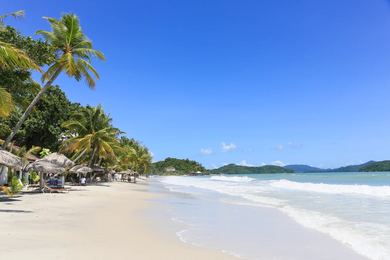 Rajska plaža na otoku Langkawi. Foto shutterstock