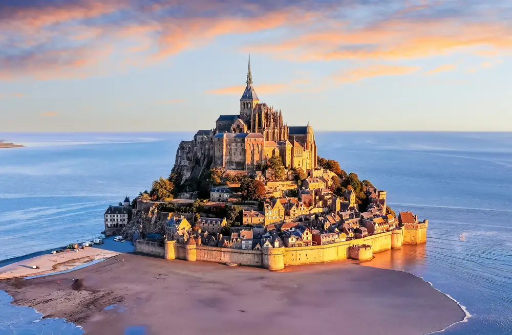Gori dvojčici: Mont Saint Michel in St. Michael’s Mount