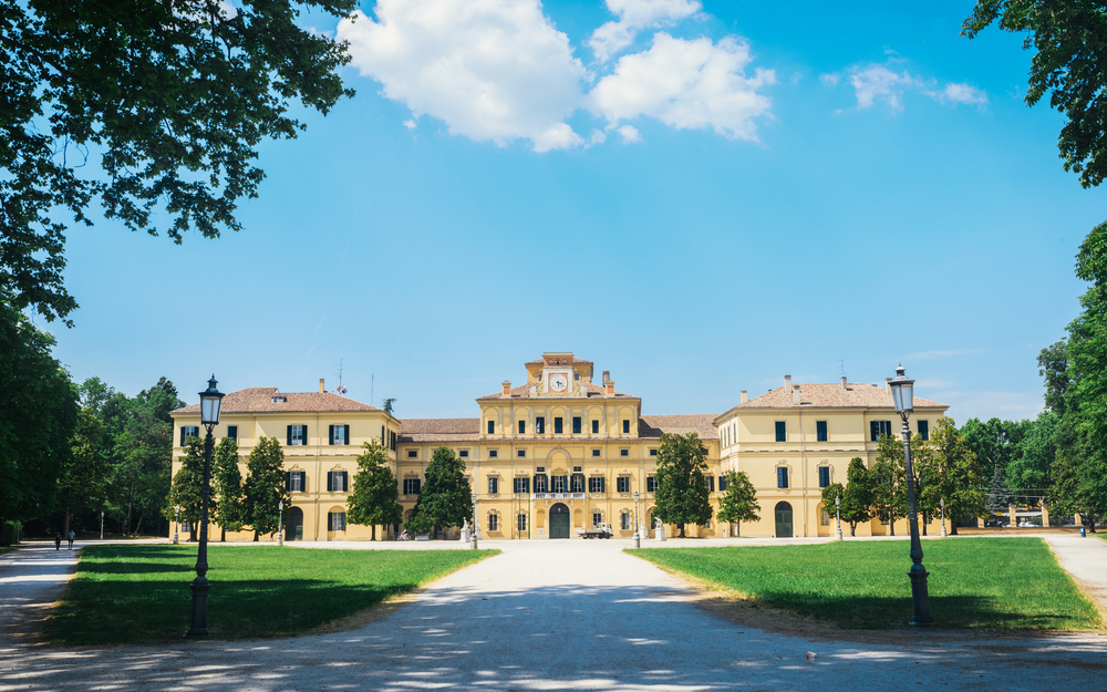 Največji park v Parmi je nastal kot letna rezidenca lokalnih vladarjev.