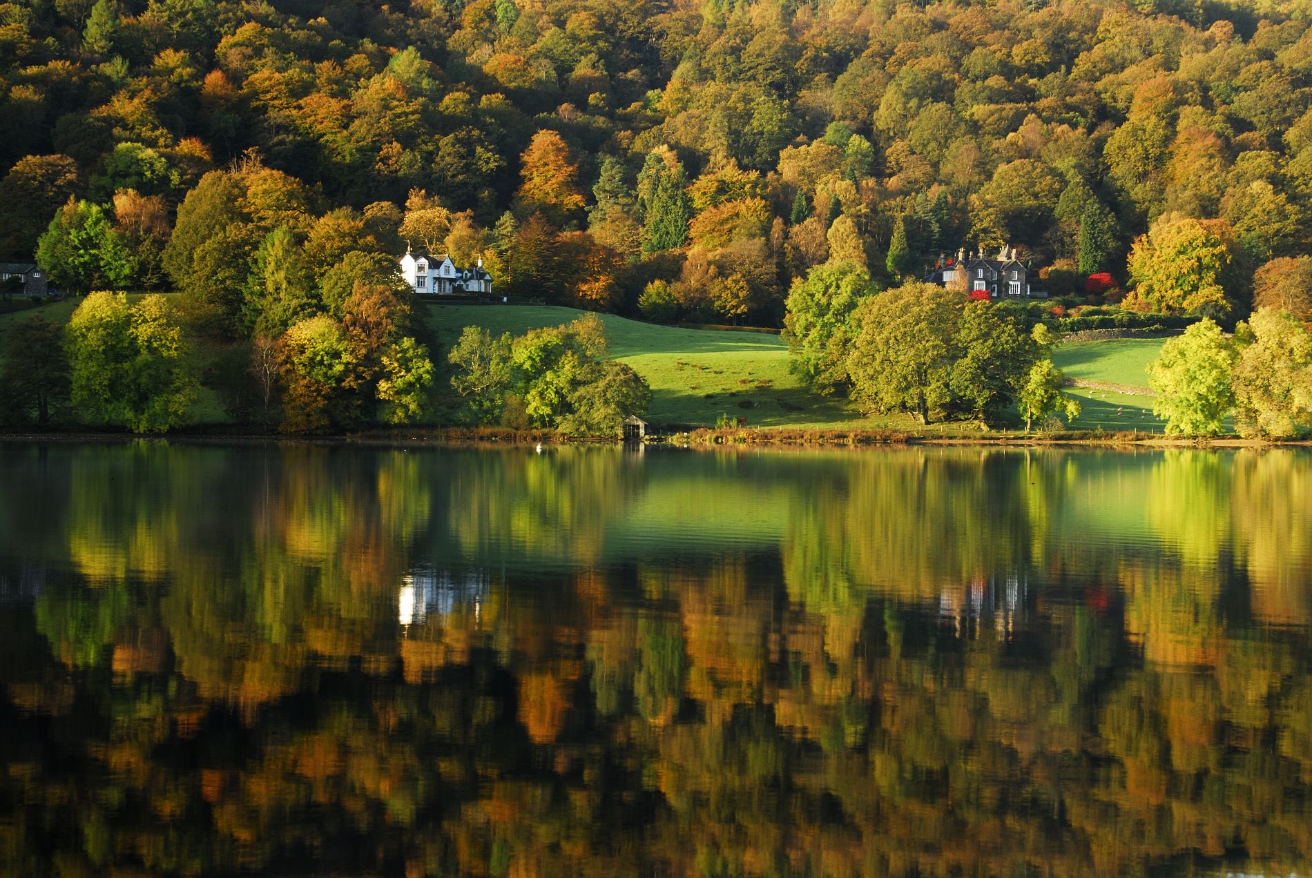 Jezero Grasmere v narodnem parku Lake District. Foto: Shutterstock