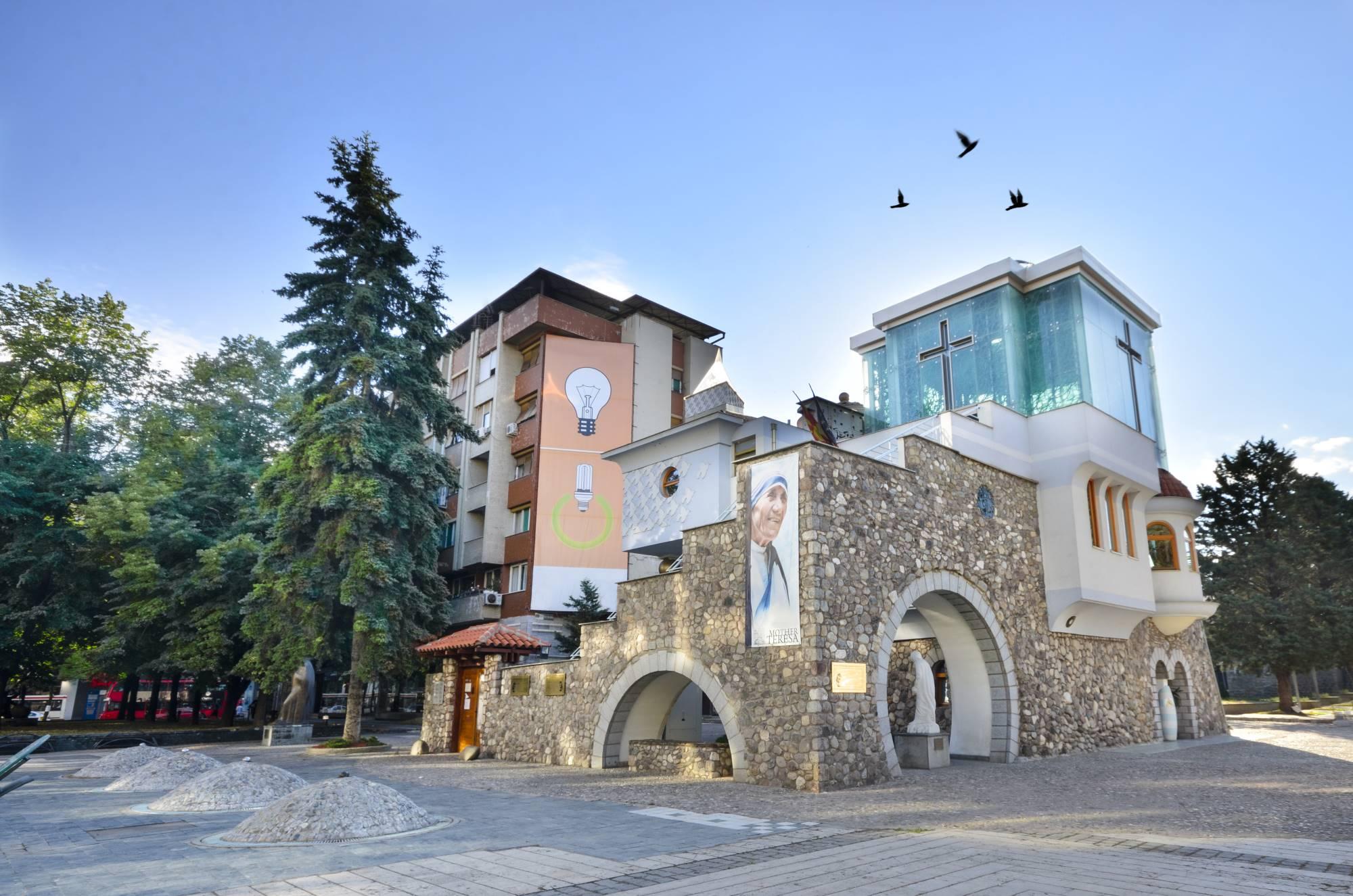 Spominska hiša slovite Matere Tereze v Skopju v Makedoniji.