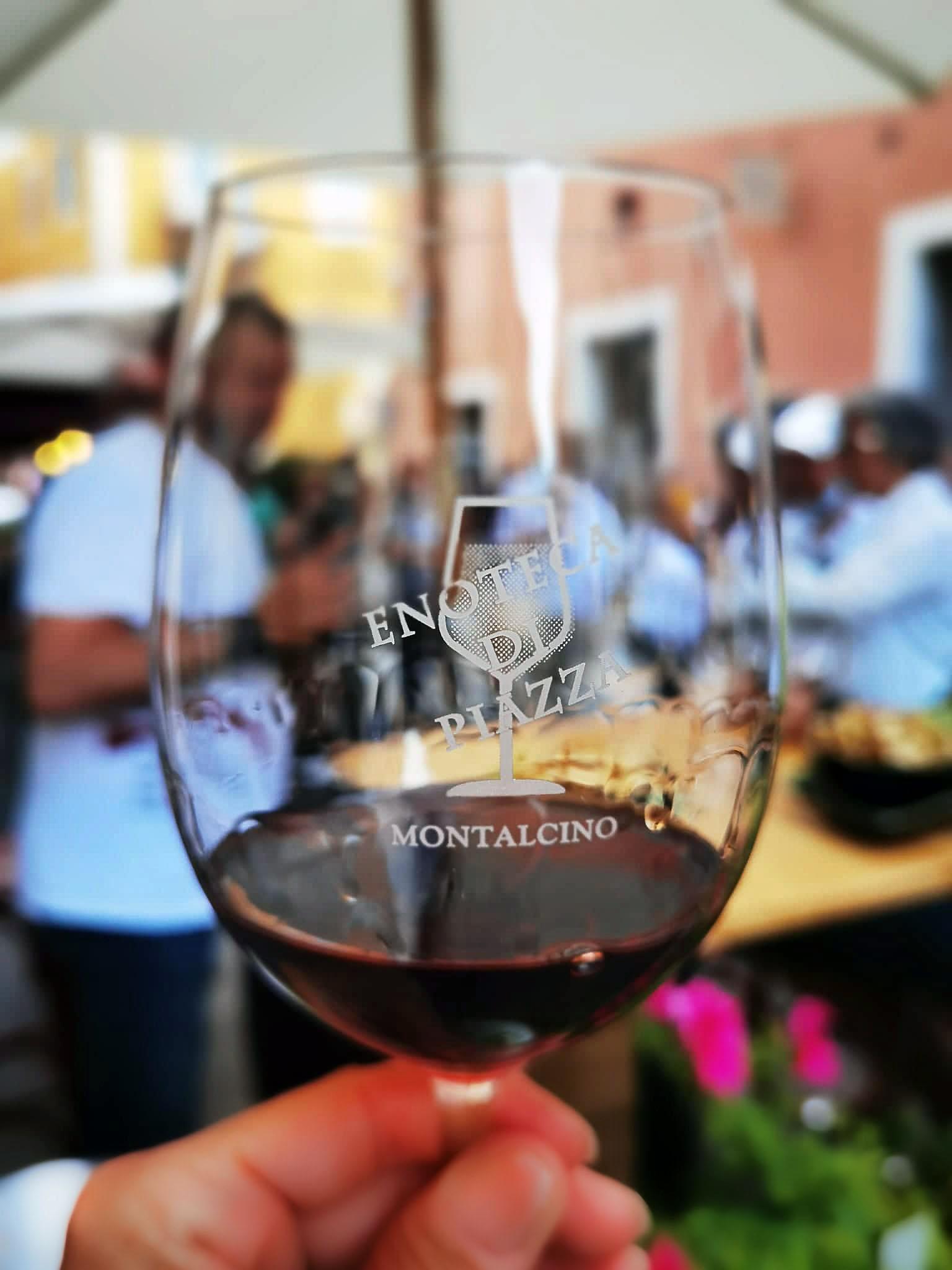Degustacija vina v Montalcinu, domovini slovitega brunella.