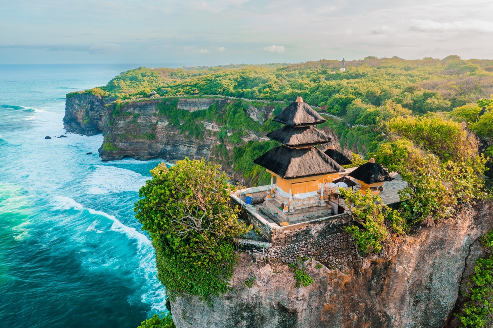 Zračni posnetek templja Uluwatu, Bali.