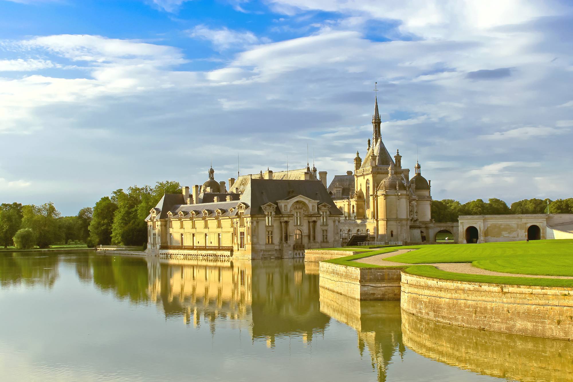 Grad Chantilly