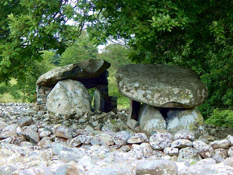 Kamnite strukture iz časa neolitika v kraju Dyffryn Ardudwy v Walesu.